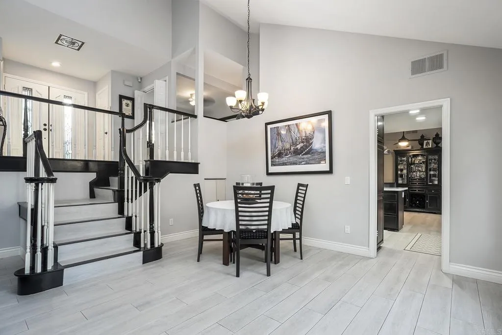 https://cdn.realtyfeed.com/cdn/127/307100851/baf73178e9eea89e5fdcd7b7bae004d7.webp