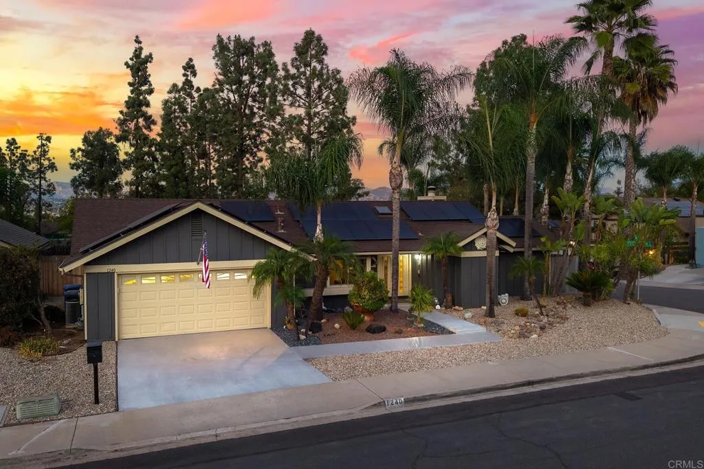 https://cdn.realtyfeed.com/cdn/127/307100851/eef4981b5a12363a35fdd7a1394b56c9.webp