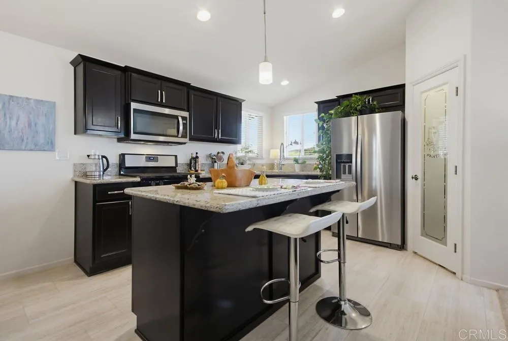 https://cdn.realtyfeed.com/cdn/127/307100921/2a6158d2605476951096a94c889e367e.webp