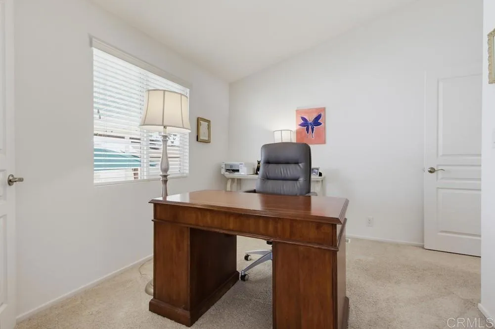 https://cdn.realtyfeed.com/cdn/127/307100921/834ef9a74ca64203bb0d8a88fb8d94fe.webp