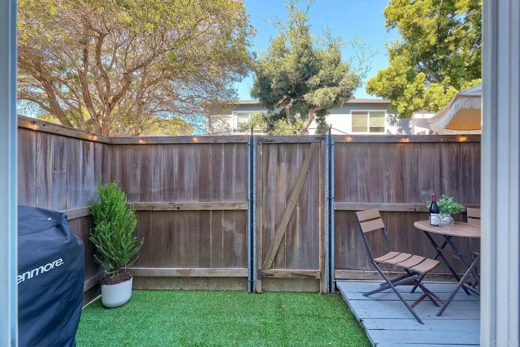 https://cdn.realtyfeed.com/cdn/127/307100936/04201ea1bfb63d7c3b1a04f60384211f.webp