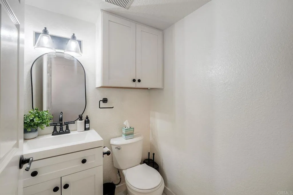https://cdn.realtyfeed.com/cdn/127/307100936/36259cb3e38bedbe419e677cda3915c5.webp