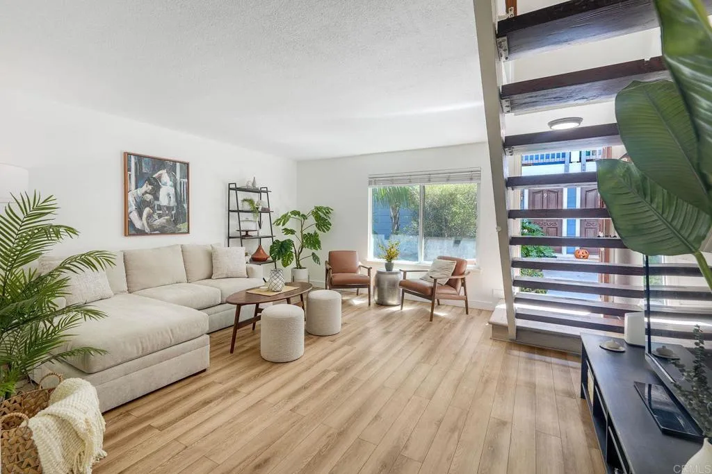 https://cdn.realtyfeed.com/cdn/127/307100936/8cbd6b55896163a058098a9e7f7cdfe0.webp