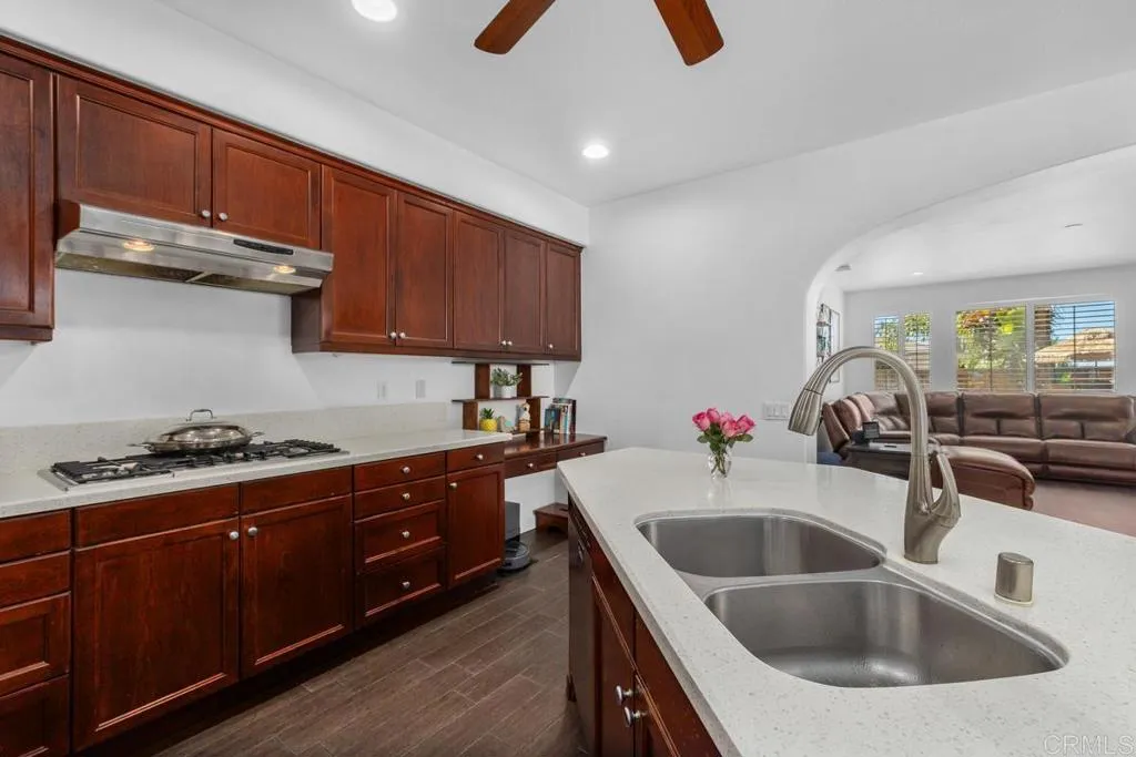 https://cdn.realtyfeed.com/cdn/127/307100947/7a7810948d943c0656617f4ba2880833.webp