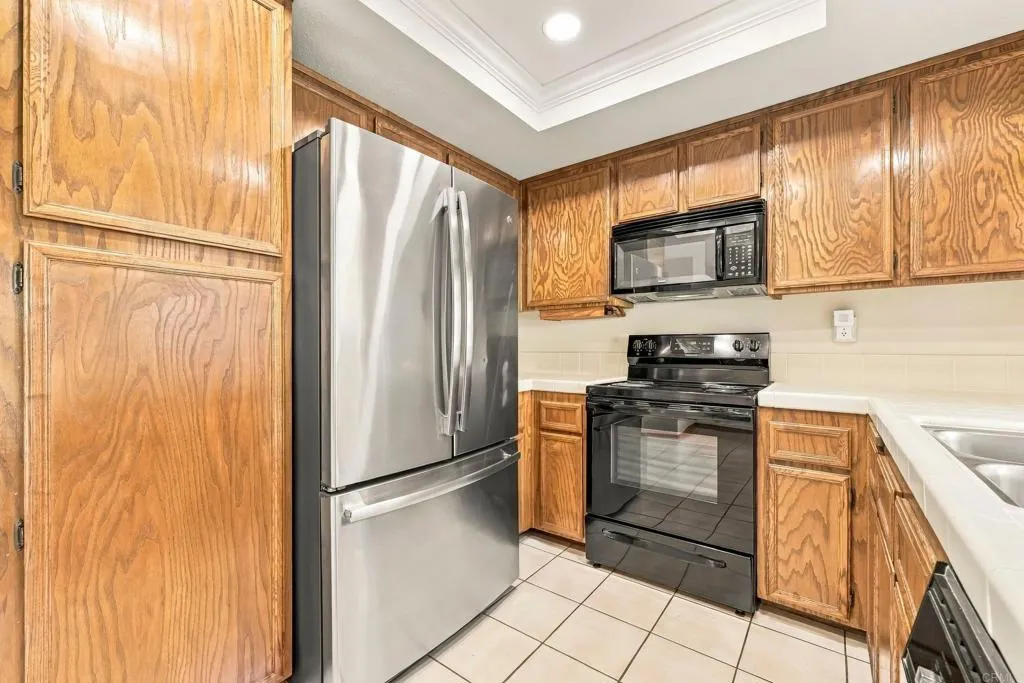 https://cdn.realtyfeed.com/cdn/127/307100948/a15a03c55768a509a1b8739f1f7fd23f.webp