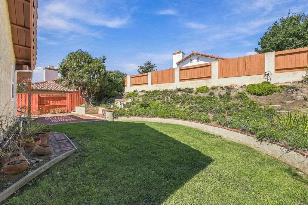 https://cdn.realtyfeed.com/cdn/127/307100948/c7861665ecfad25a6e2e9867e270182a.webp