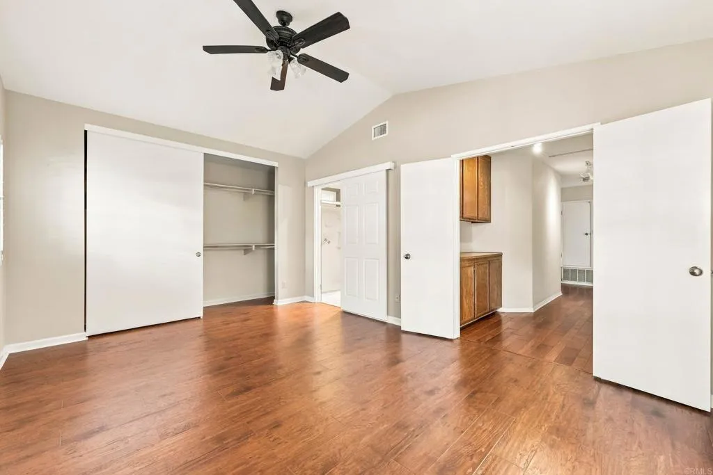 https://cdn.realtyfeed.com/cdn/127/307100948/f72264851f4b78fdf2065ae0e9be0165.webp