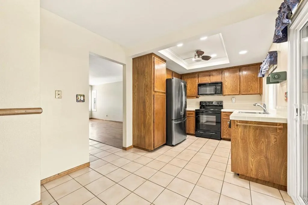 https://cdn.realtyfeed.com/cdn/127/307100948/f75932053ef107348e973a40d4a00580.webp