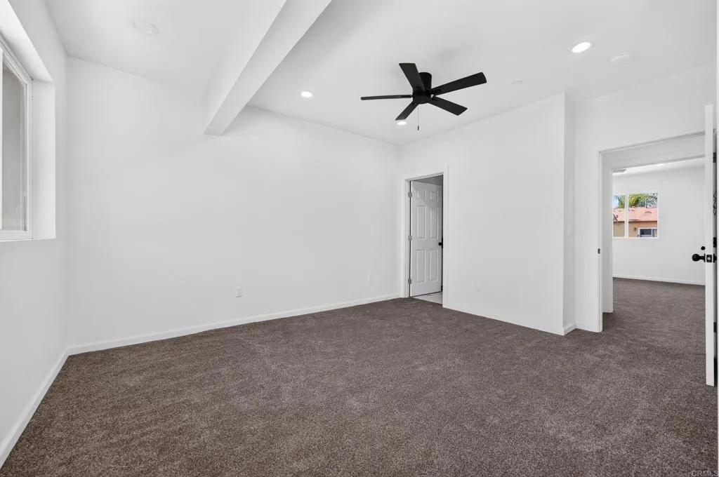 395 N 1St Street, El Cajon, CA 92021 395 N 1St Street, El Cajon, CA 92021