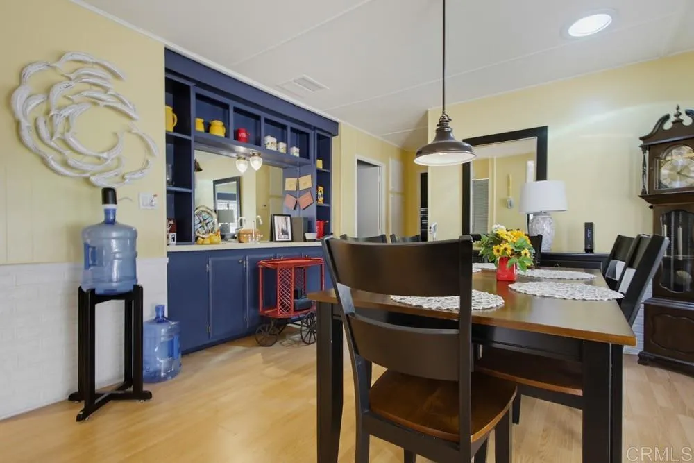 https://cdn.realtyfeed.com/cdn/127/307101007/73fab39152e4be13ab38d26485244b7c.webp