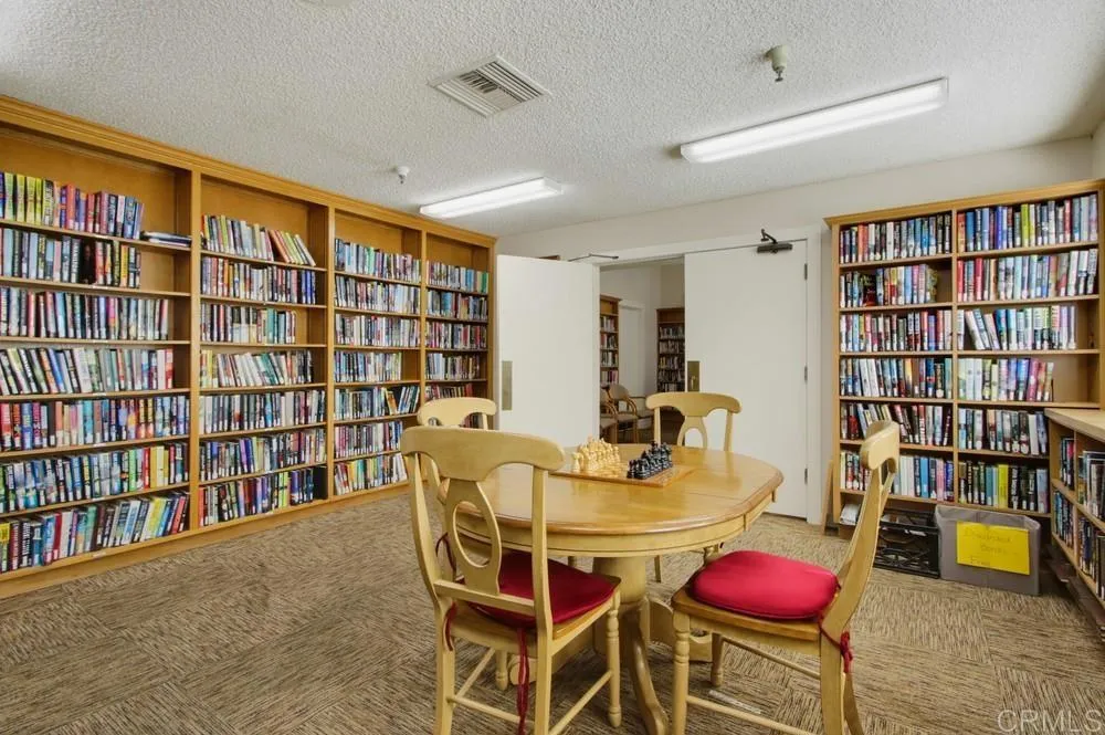 https://cdn.realtyfeed.com/cdn/127/307101007/fcfec1fe26b798265a95d1e370d3bf12.webp