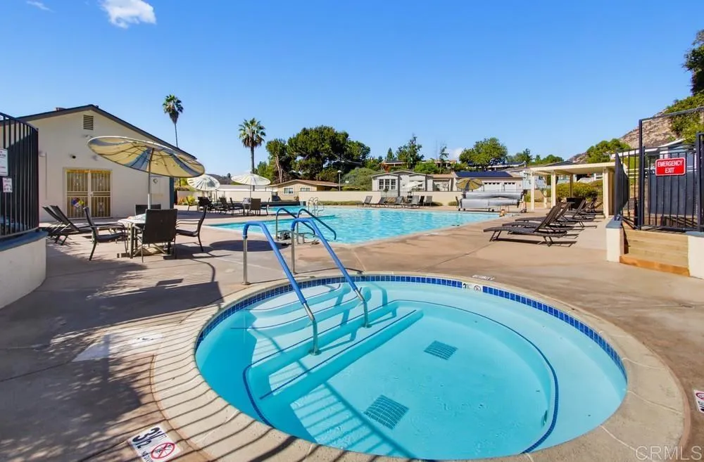 https://cdn.realtyfeed.com/cdn/127/307101007/fd7b51566f2c76700078c0a291e8b636.webp