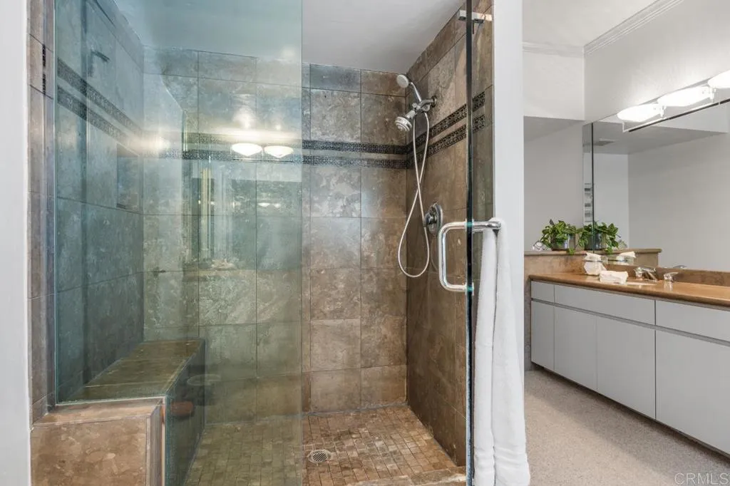 https://cdn.realtyfeed.com/cdn/127/307101075/251c2d8949701fe12252a33d5a7d16ba.webp