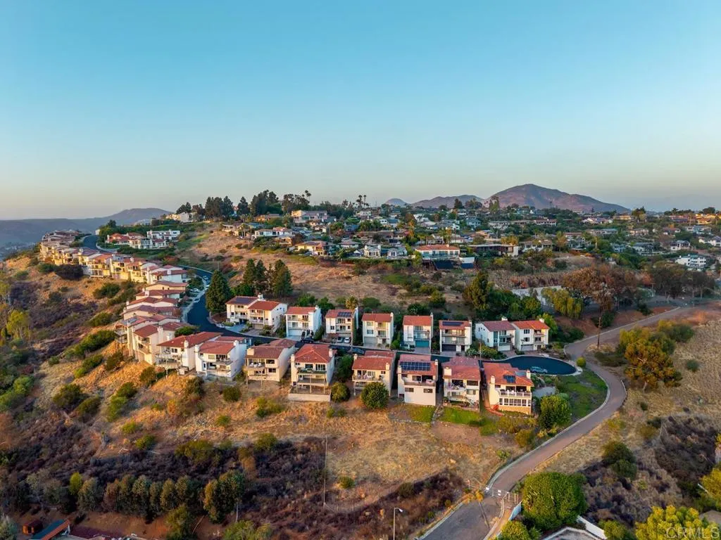 https://cdn.realtyfeed.com/cdn/127/307101075/26788d84b0b0c089f86ffd2a6c8d2a7c.webp