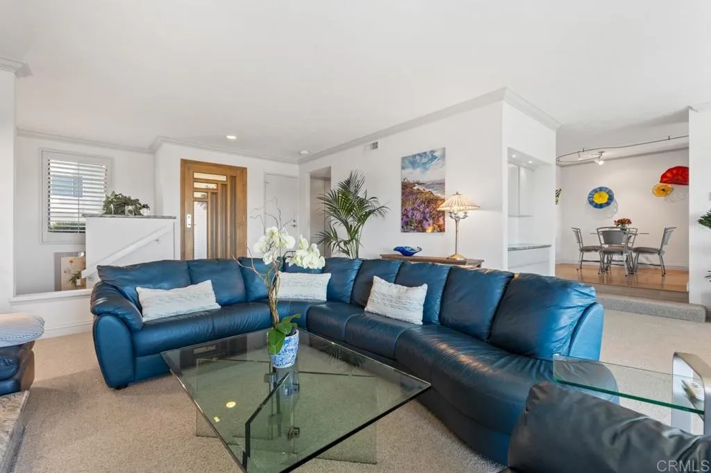 https://cdn.realtyfeed.com/cdn/127/307101075/5b15e790e45ed90656396008f776a12b.webp
