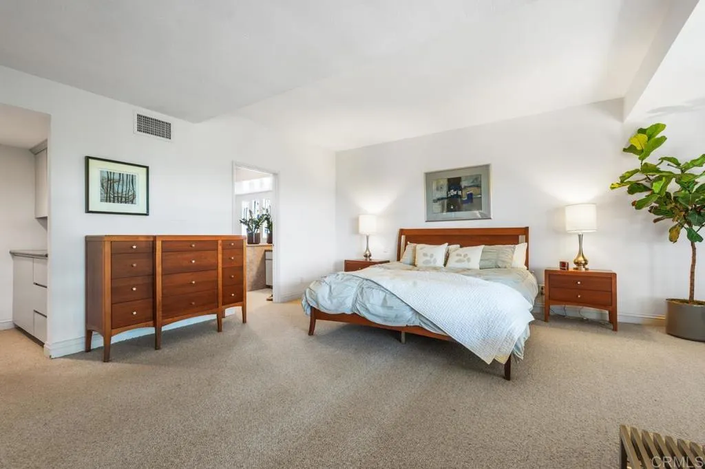 https://cdn.realtyfeed.com/cdn/127/307101075/5c8c6dfa1f41d2a1f632fff1baaa6339.webp