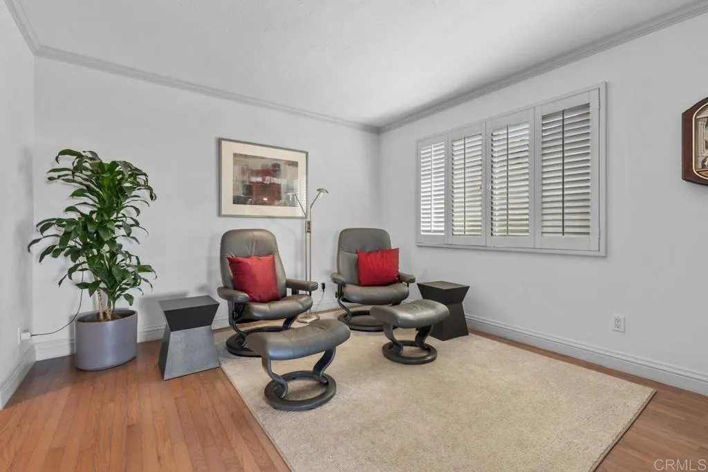https://cdn.realtyfeed.com/cdn/127/307101075/973babeadf736259e70640a47309b8c8.webp