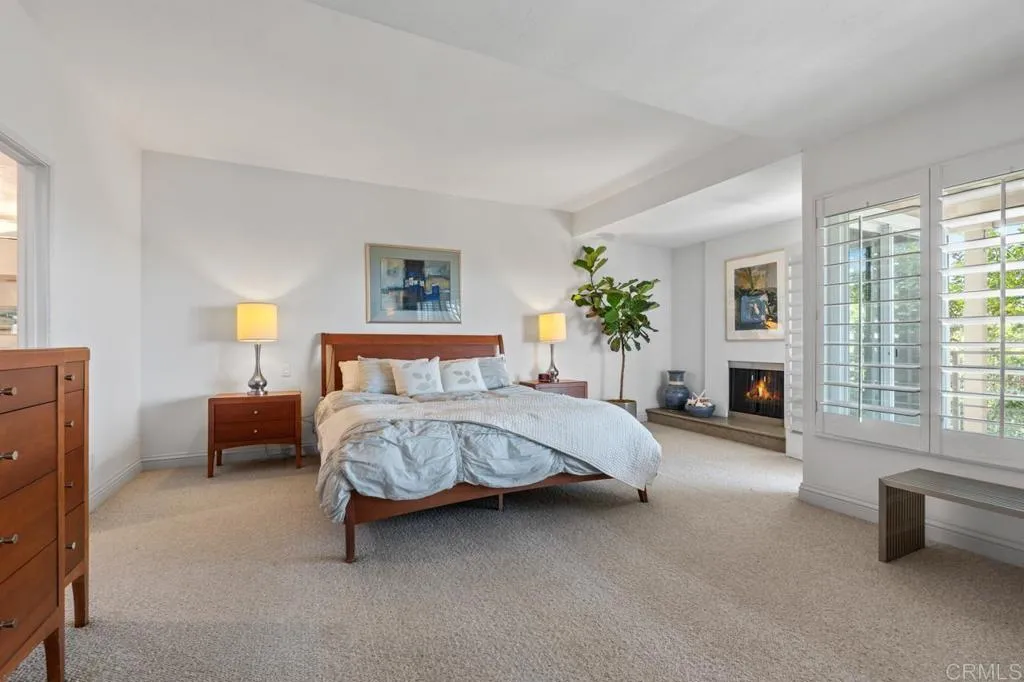 https://cdn.realtyfeed.com/cdn/127/307101075/f173ff22568807f5ec79143e66862d1c.webp