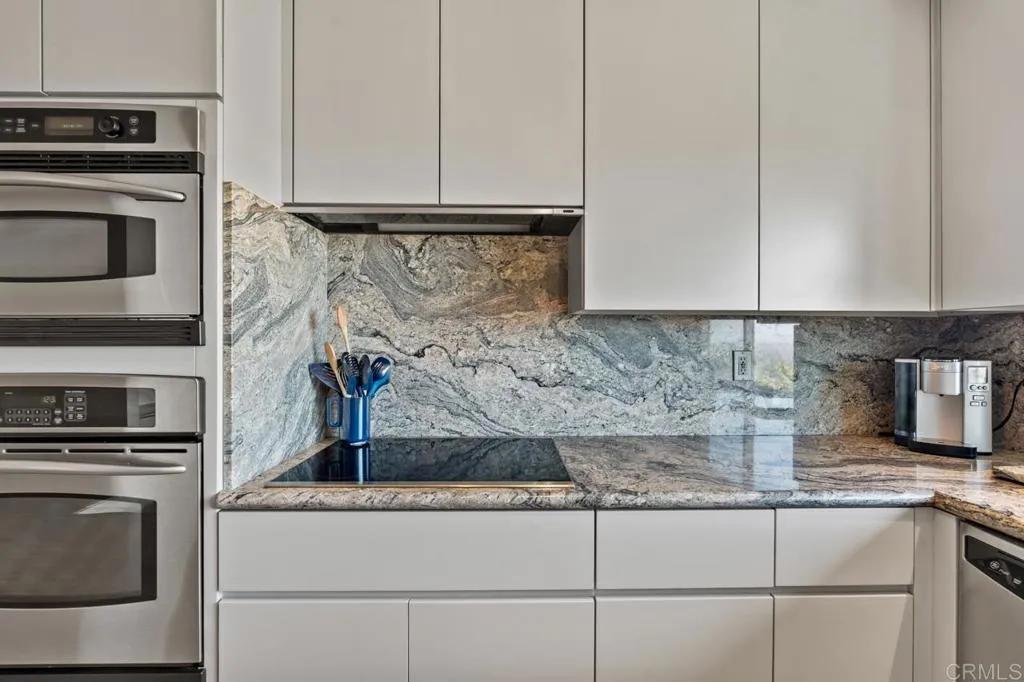 https://cdn.realtyfeed.com/cdn/127/307101075/f30d9c538f567a6c7558d98fd9eec6df.webp