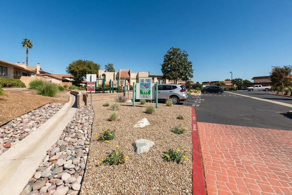 https://cdn.realtyfeed.com/cdn/127/307101129/4f6b646c330e98bfeb06e68fa3d0922b.webp