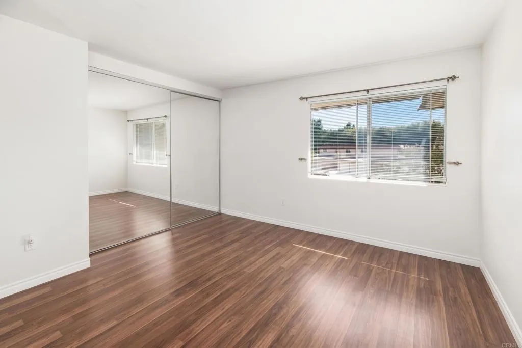 https://cdn.realtyfeed.com/cdn/127/307101129/cdc2b3e9d356e48d36d750754844ccc1.webp