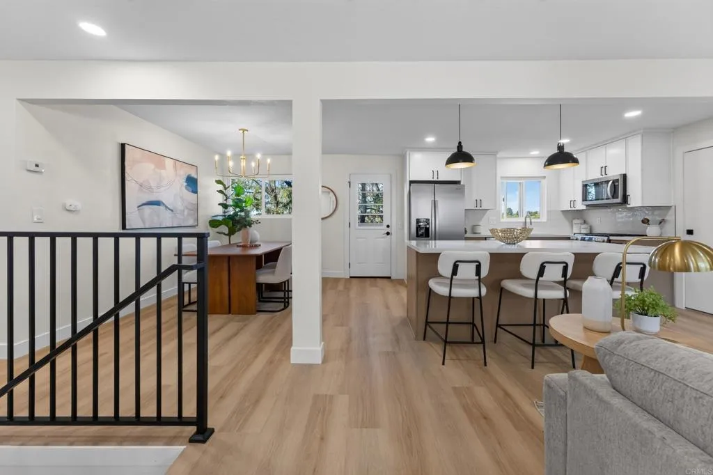 https://cdn.realtyfeed.com/cdn/127/307101131/929e5bcb994ff7d53f3efa7fbc8cbb80.webp