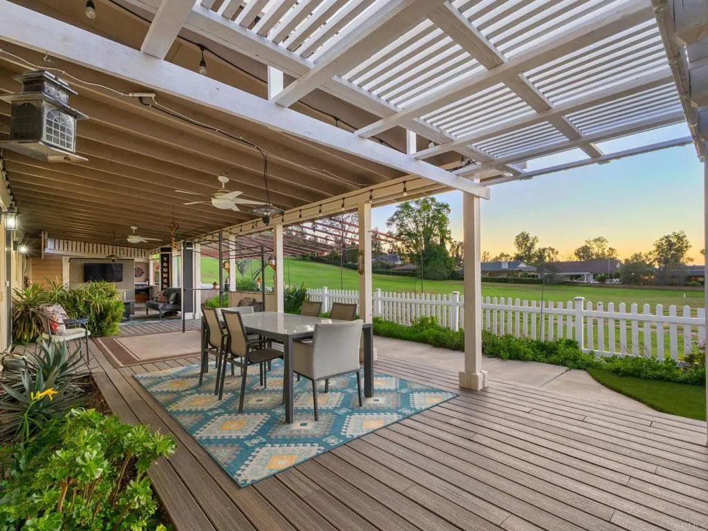https://cdn.realtyfeed.com/cdn/127/307101174/043f8c17f77fc80e52891290ff154198.webp