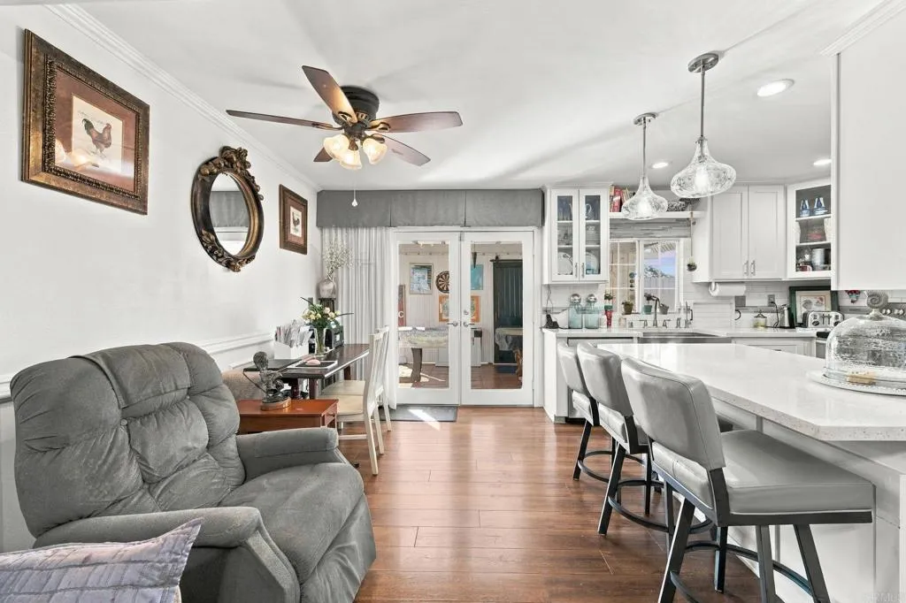 https://cdn.realtyfeed.com/cdn/127/307101183/bc7536454ea288f00743551e34856eff.webp