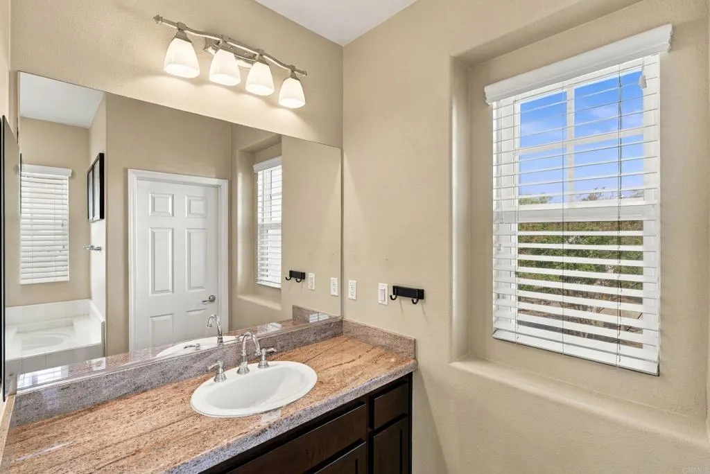 https://cdn.realtyfeed.com/cdn/127/307101203/0aba8242e2970f65a69c010cc438e894.webp