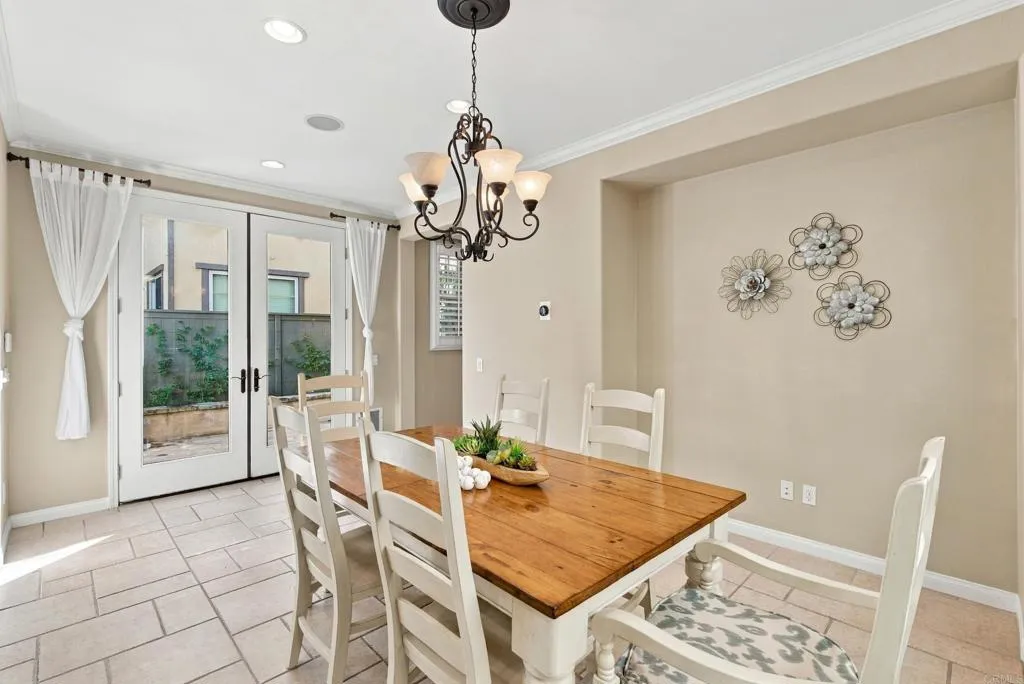 https://cdn.realtyfeed.com/cdn/127/307101203/530ba24d15bdedfb186da87e31169b61.webp