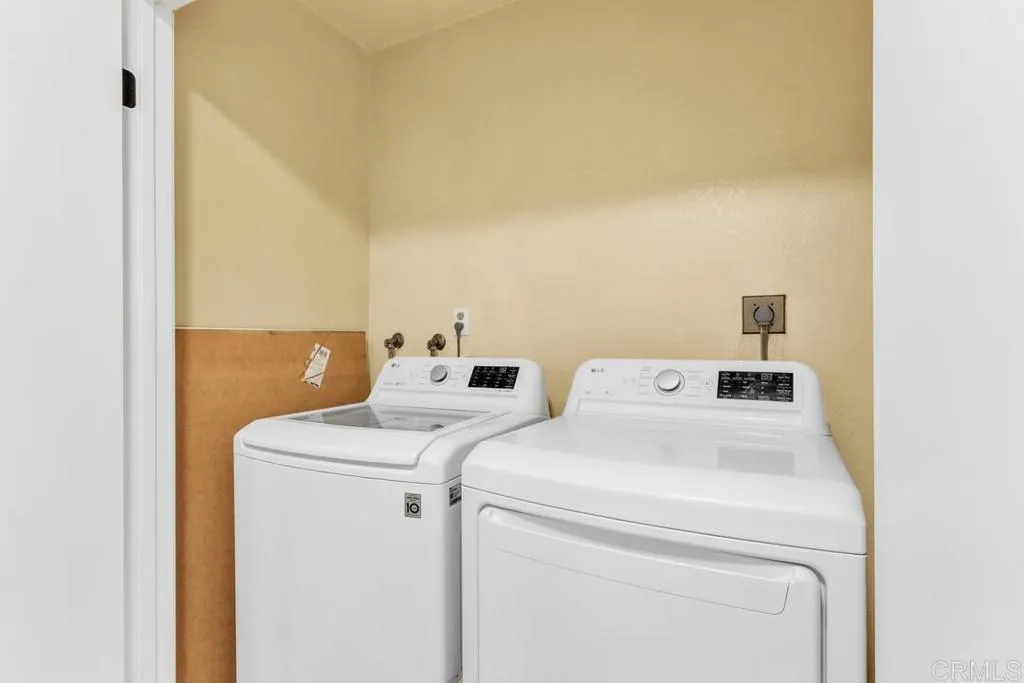 https://cdn.realtyfeed.com/cdn/127/307101221/302ef0663e61aecf6060635b44a4df70.webp