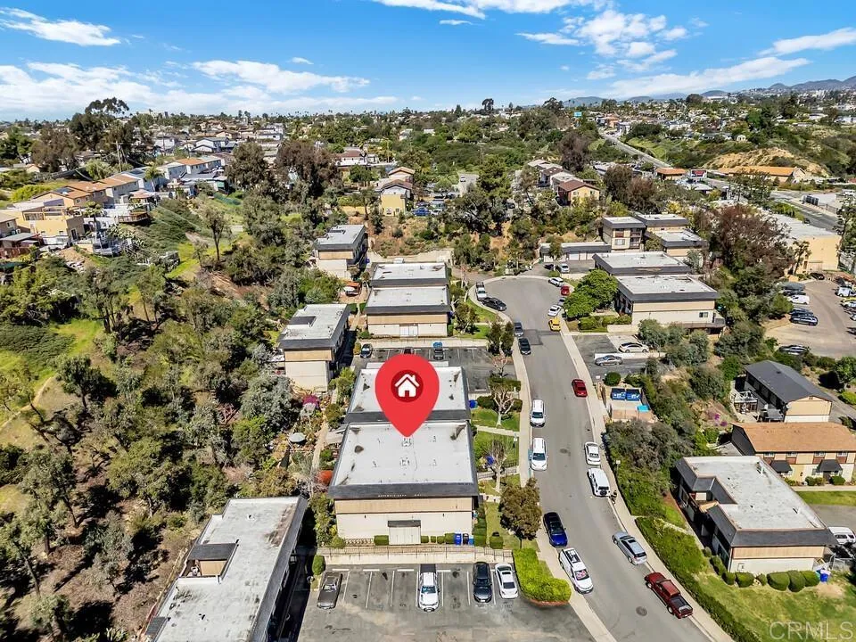 https://cdn.realtyfeed.com/cdn/127/307101221/392e0d6dae74a9507c4569c15e0c1529.webp