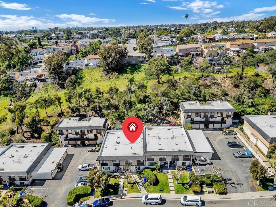 https://cdn.realtyfeed.com/cdn/127/307101221/4f6d065f3005da758cdf765963a0a427.webp