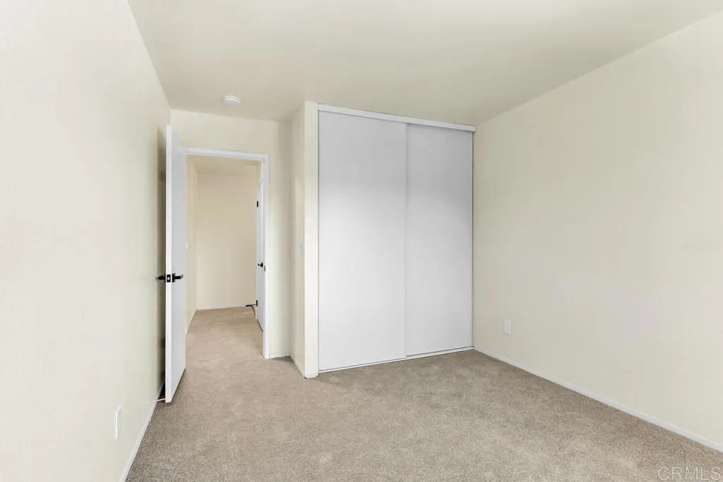 https://cdn.realtyfeed.com/cdn/127/307101221/a89c4942a7bee339ab0ae18aad0171ec.webp