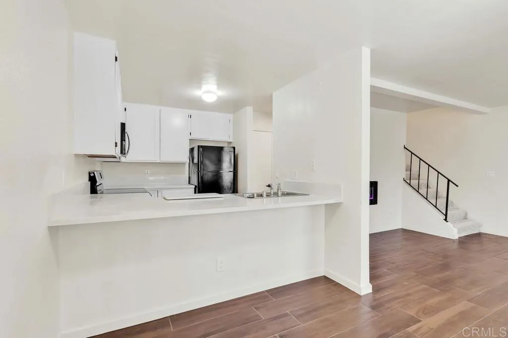 https://cdn.realtyfeed.com/cdn/127/307101221/e875413f45057afcd31451061421f0d2.webp