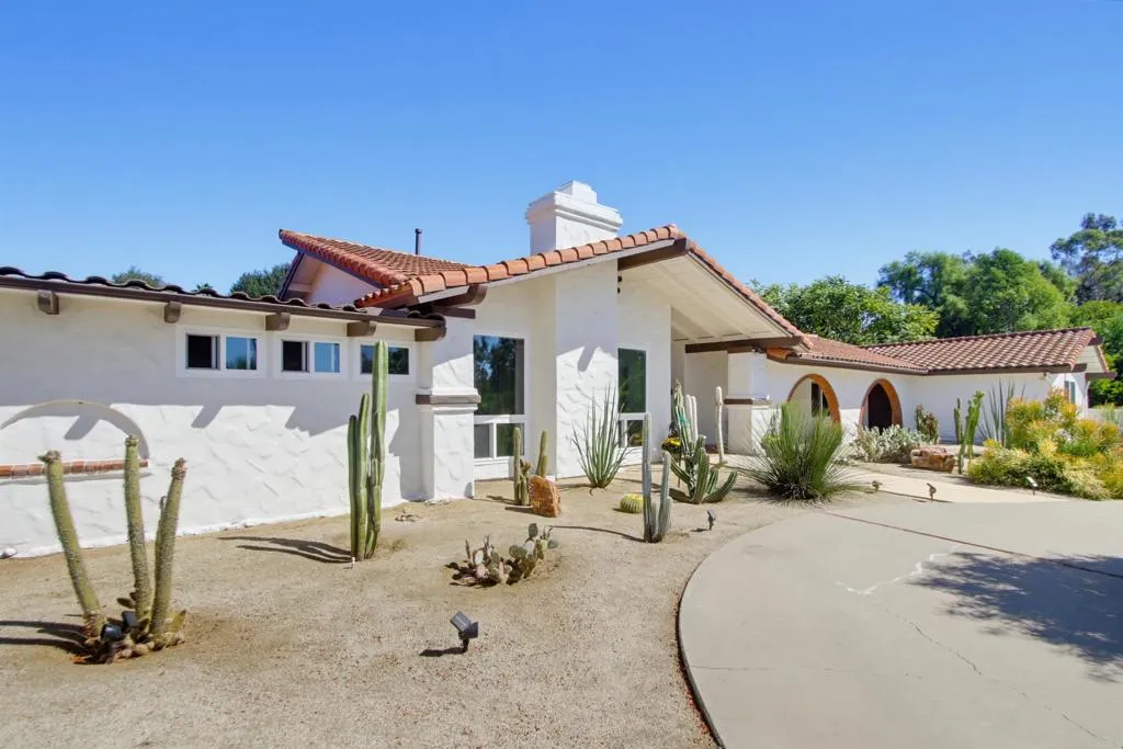 4580 El Mirlo, Rancho Santa Fe, CA 92091 - Photo 2 of 54, Rancho Santa Fe, CA