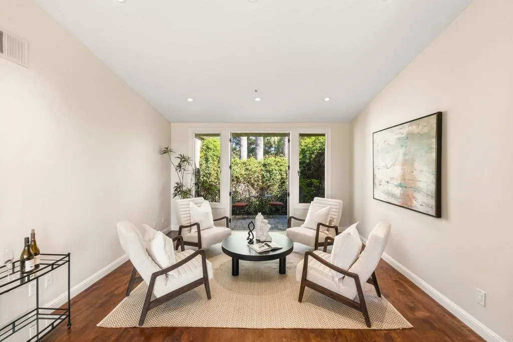 https://cdn.realtyfeed.com/cdn/127/307101270/1e9812c623efbb601f256d11c6affde1.webp