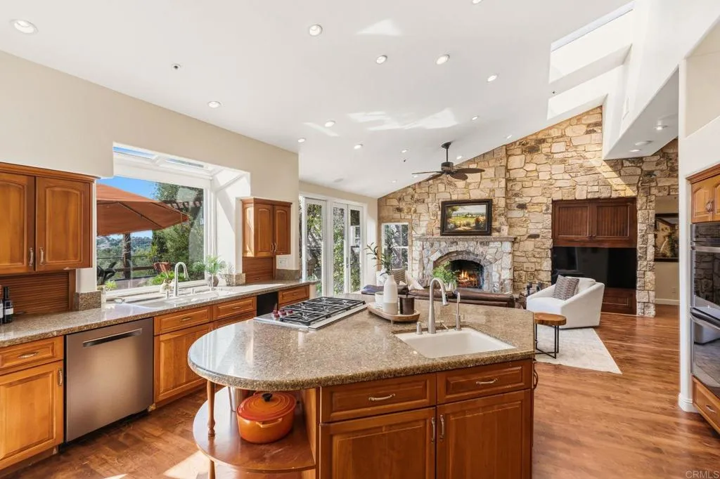 https://cdn.realtyfeed.com/cdn/127/307101270/a1acf84d8d00f2bdfd3b308cff48c3ab.webp
