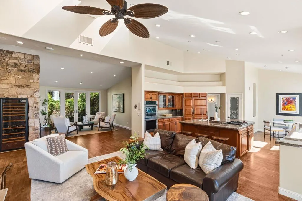 https://cdn.realtyfeed.com/cdn/127/307101270/a2cd0a2cb1b9b0174a13ae986908d2d8.webp