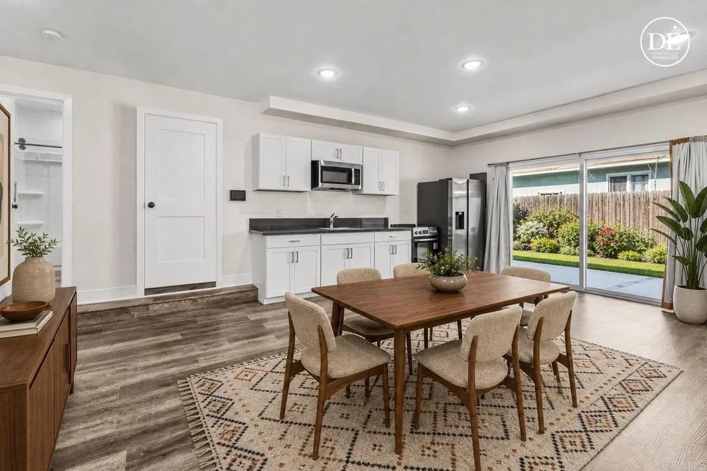 5206 La Paz Drive, San Diego, CA 92114