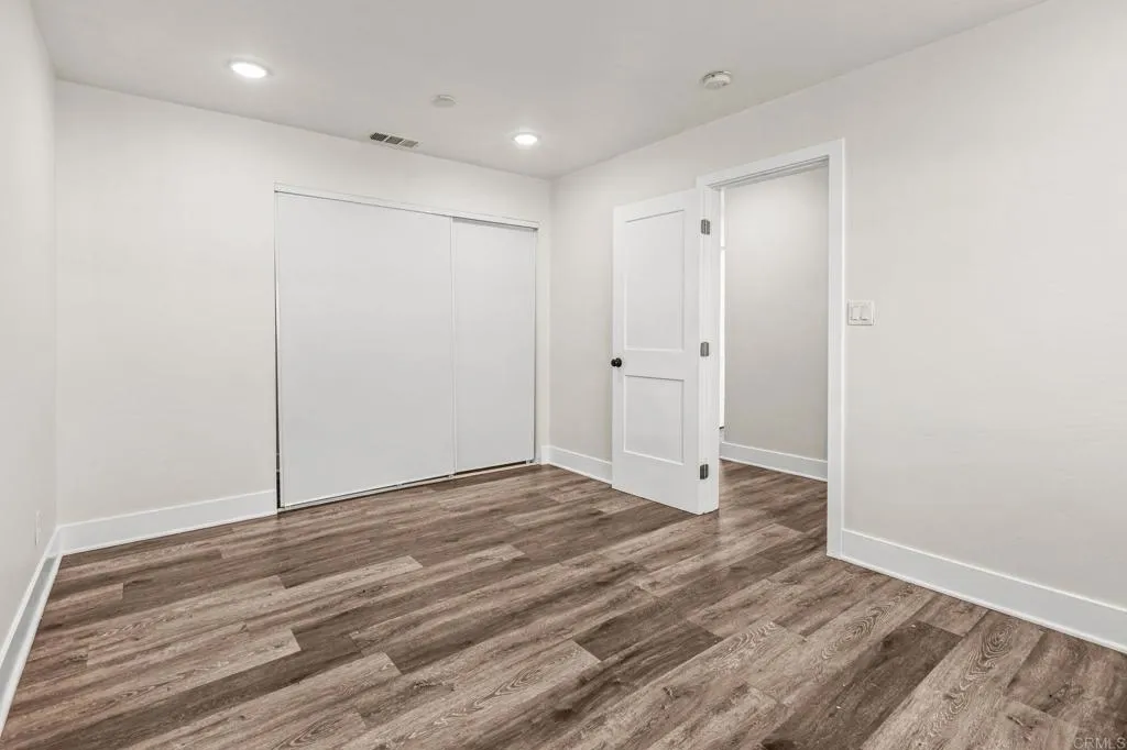 5206 La Paz Drive, San Diego, CA 92114