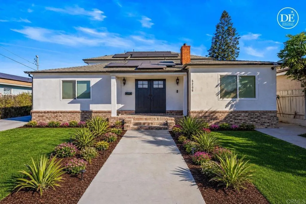 5206 La Paz Drive