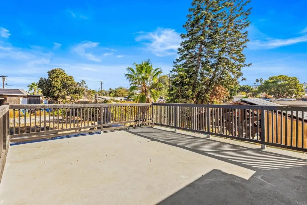 5206 La Paz Drive, San Diego, CA 92114