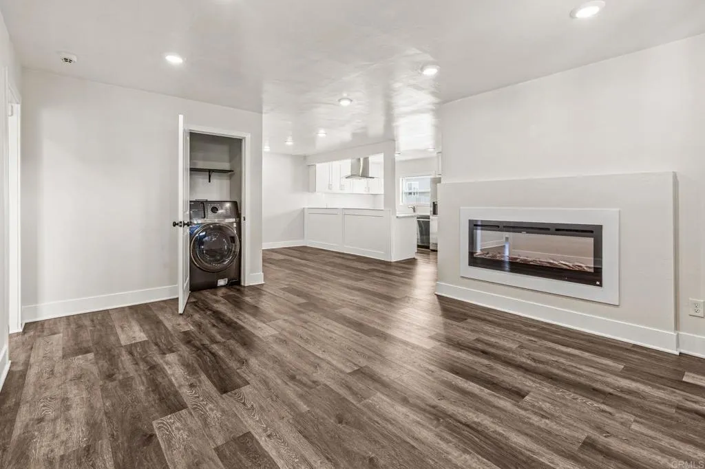 5206 La Paz Drive, San Diego, CA 92114