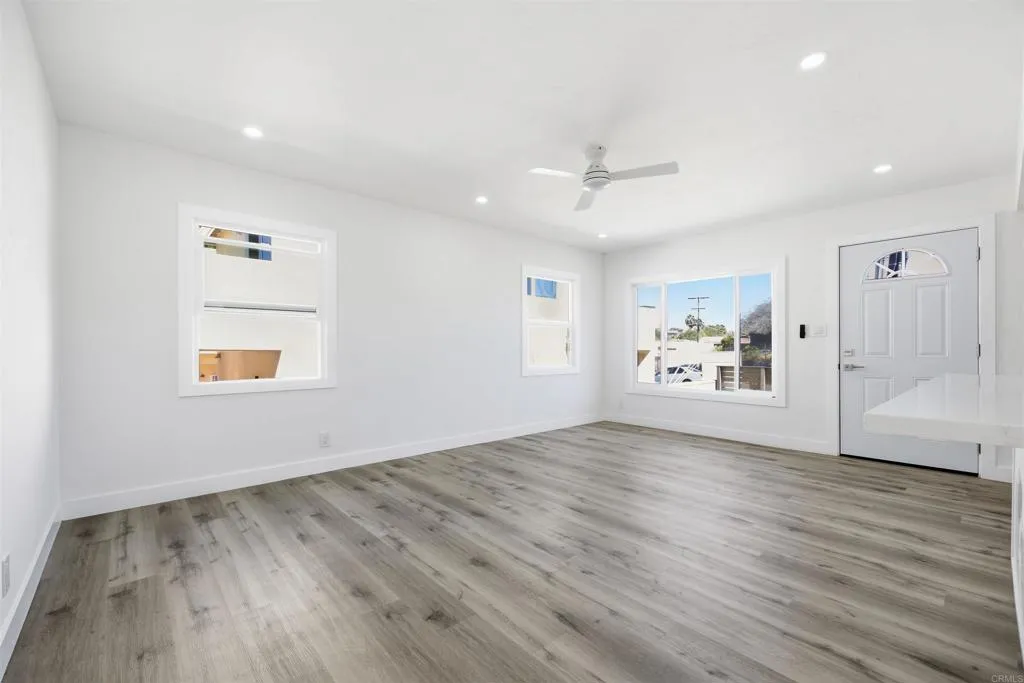 https://cdn.realtyfeed.com/cdn/127/307101302/38d014ea06fb5d0e1f5a56d4ded80fa8.webp