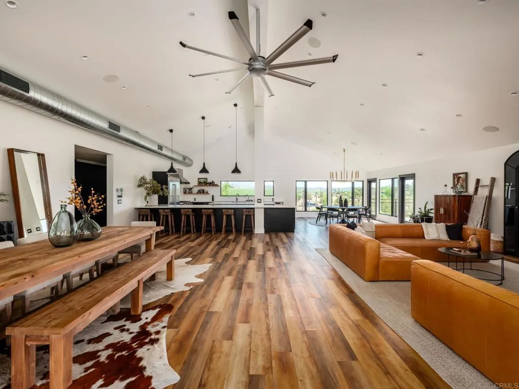 577 Sleeping Indian Rd, Oceanside, CA 92057 577 Sleeping Indian Rd, Oceanside, CA 92057