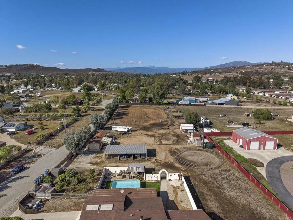 325 West Haverford, Ramona, CA 92065 325 West Haverford, Ramona, CA 92065
