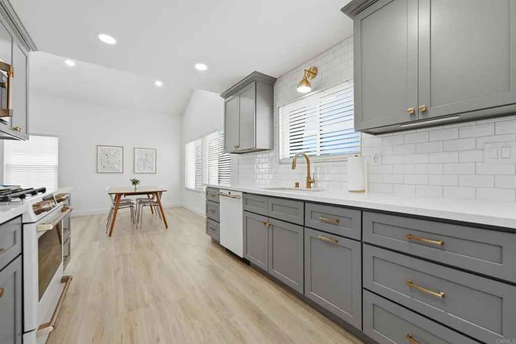 https://cdn.realtyfeed.com/cdn/127/307101411/d7e985529da72af00d1144a601868c5a.webp