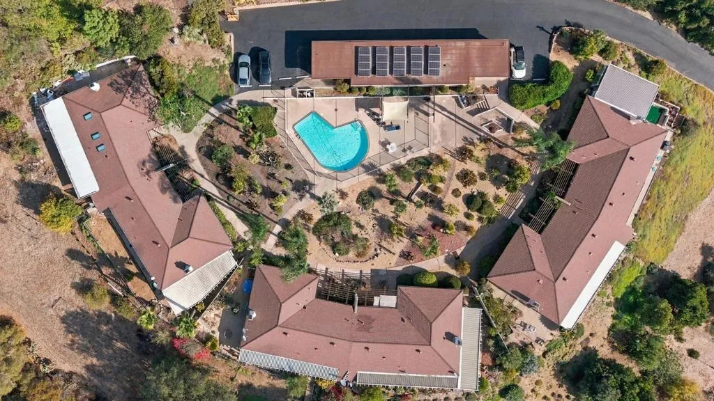 2542 Los Cerritos Lane, Fallbrook, CA 92028