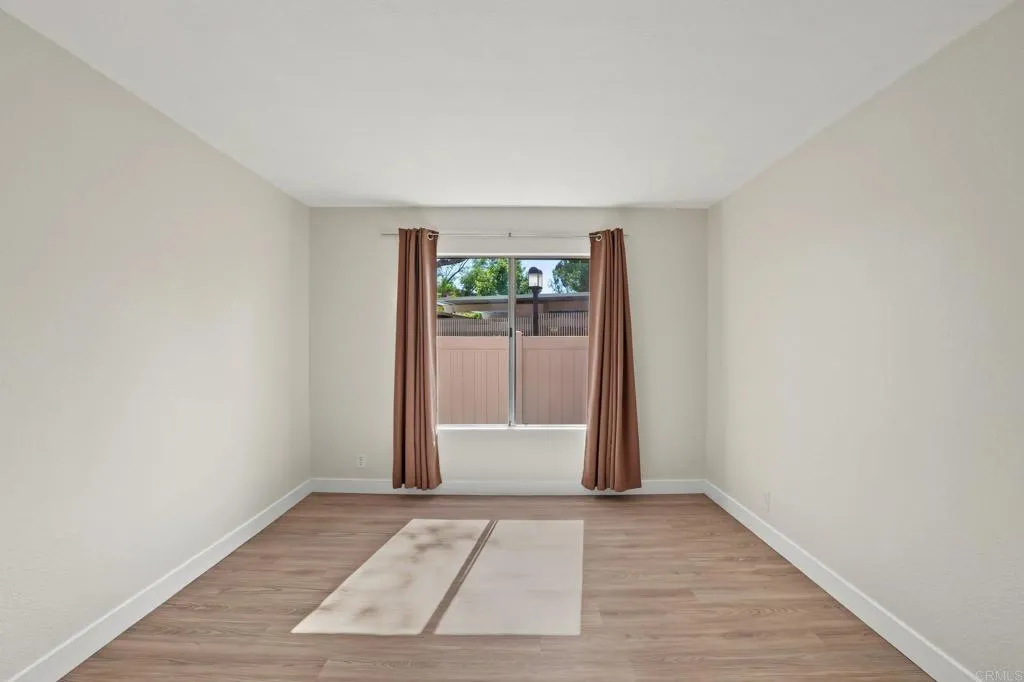 https://cdn.realtyfeed.com/cdn/127/307101467/c08499d4a8f5487d9dfbd06c3f70eef8.webp